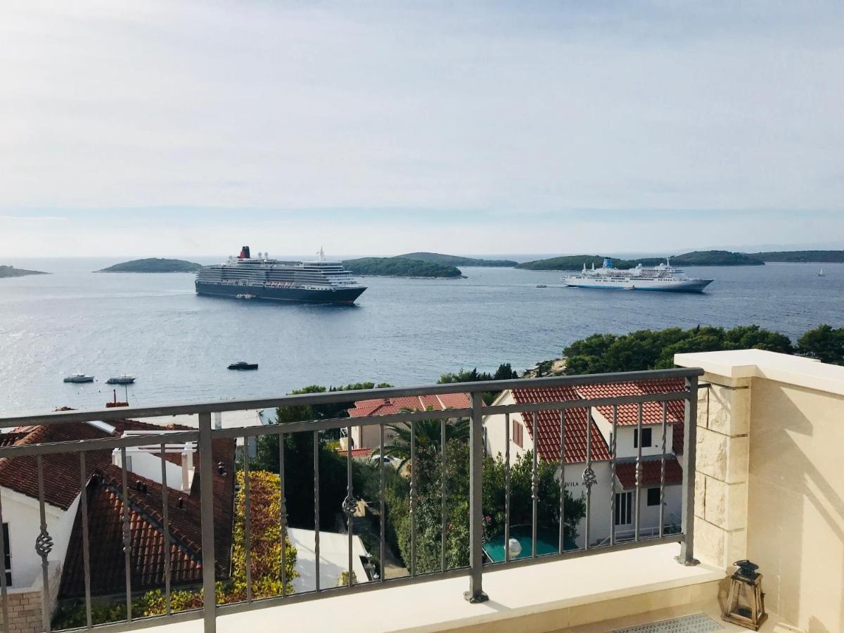 Top View Residence Hvar Town Buitenkant foto